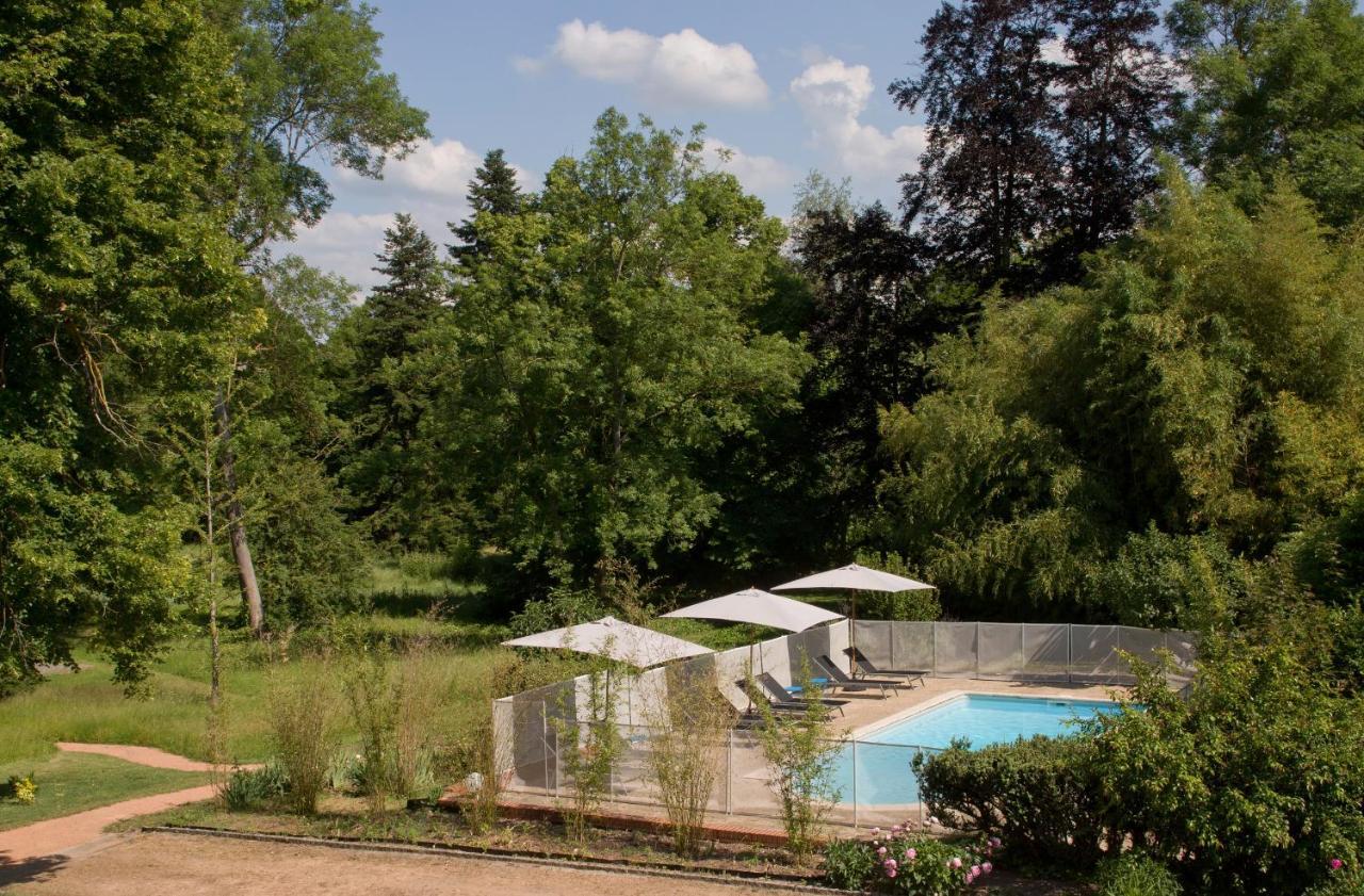Le Monde De Charlie Hotel Bellerive sur Allier Bagian luar foto