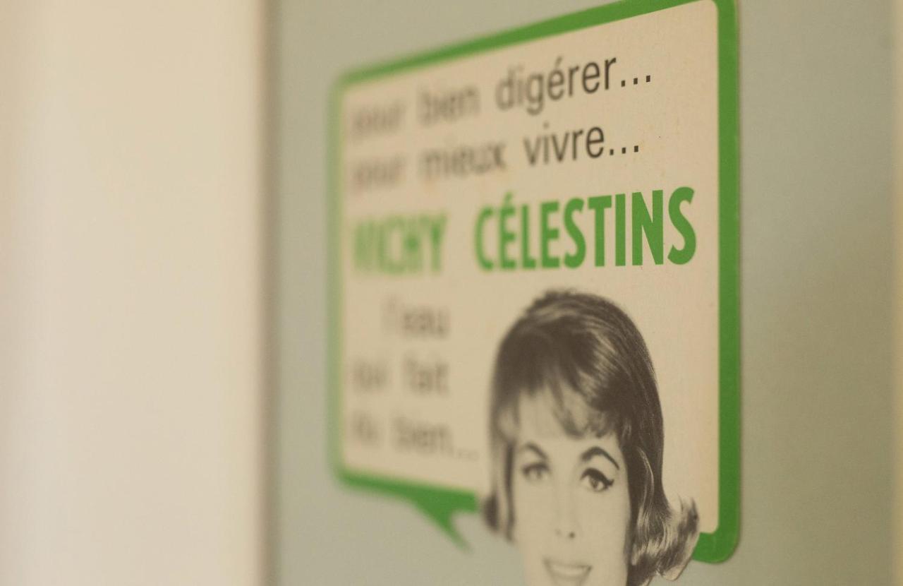 Le Monde De Charlie Hotel Bellerive sur Allier Bagian luar foto